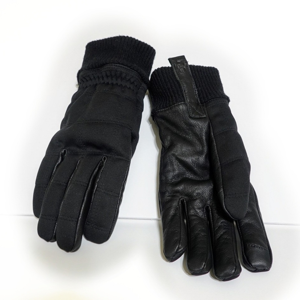 UGG QUILTED ALL WEATHER GLOVES